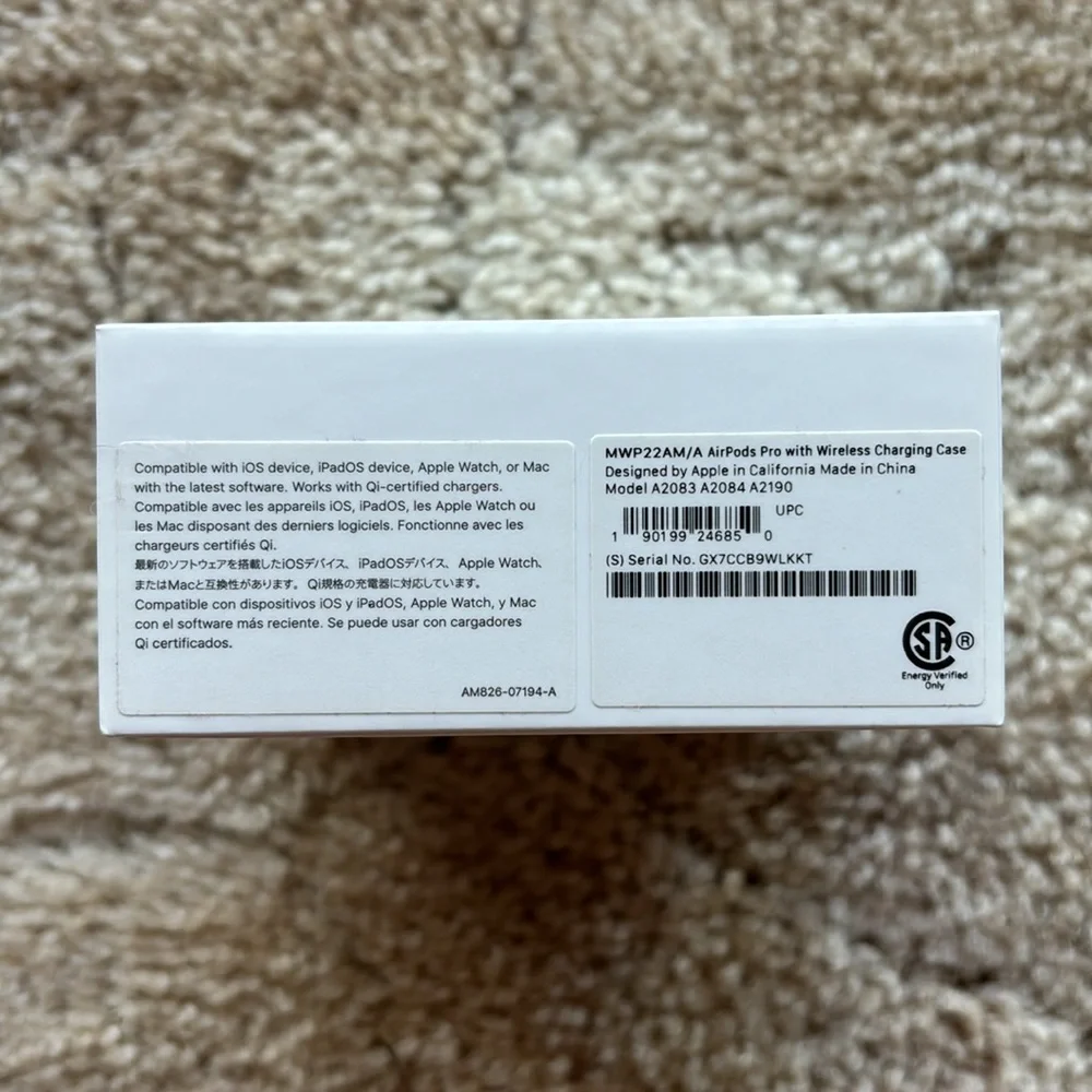 Apple AirPods Pro with Wireless Charging Case (1st Generation)